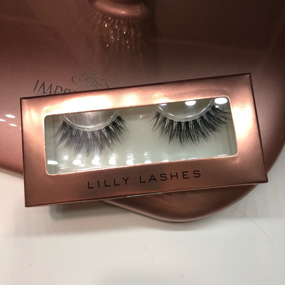 Exclusive Faux Mink Gaia Lilly Lashes